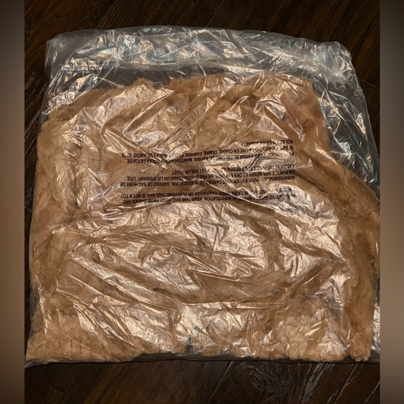 🤎 NWT! Band of the Free Faux Fur Hooded Jacket - Picture 6 of 8